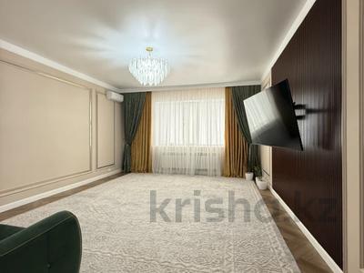 Продажа квартир в Актюбинской обл.: 4-комнатная квартира · 135 м² · 4/5 этаж, мкр. Алтын орда, Мангилик Ел 30Б — супермаркет Анвар за 65 млн 〒 4-комнатная квартира · 135 м² · 4/5 этаж, мкр. Алтын орда, Мангилик Ел 30Б — супермаркет Анвар за 65 млн 〒 в Актобе