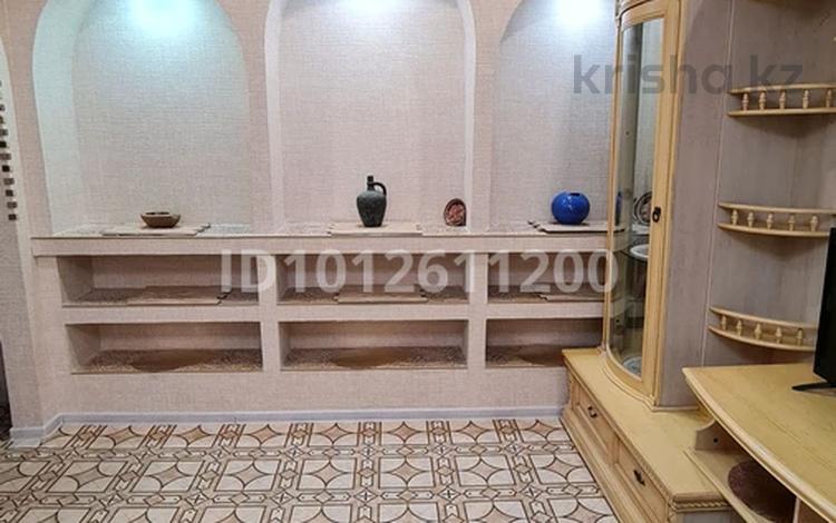 2-бөлмелі пәтер · 42 м² · 1/4 қабат, Валиханова, бағасы: 36 млн ₸ в Алматы, Медеуский р-н — фото 2