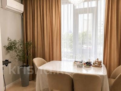 2-бөлмелі пәтер · 60 м² · 5/17 қабат, Толе би, бағасы: 57 млн ₸ в Алматы, Алмалинский р-н