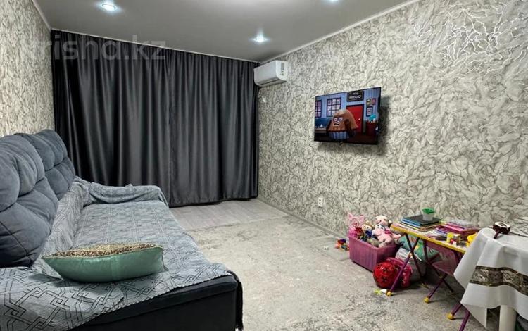 2-бөлмелі пәтер · 48 м² · 2/5 қабат, юность, бағасы: 19 млн ₸ в Семее — фото 2