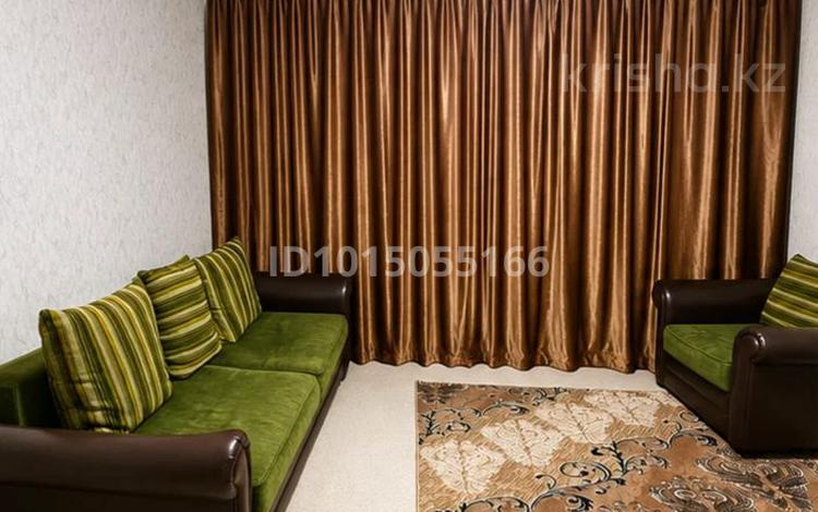 2-комнатная квартира · 59.6 м² · 1/9 этаж, Карагайлы 58 1 за 11 000 ₸ в Семее — фото 2