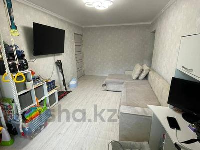 2-комнатная квартира, 44.2 м², 1/5 этаж, Алии Молдагуловой за 15 млн 〒 в Шымкенте, Аль-Фарабийский р-н