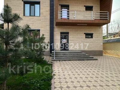 Отдельный дом · 4 комнаты · 284 м² · 5 сот., Академгородок 65 — Академгородок за 130 млн ₸ в Шымкенте, Каратауский р-н