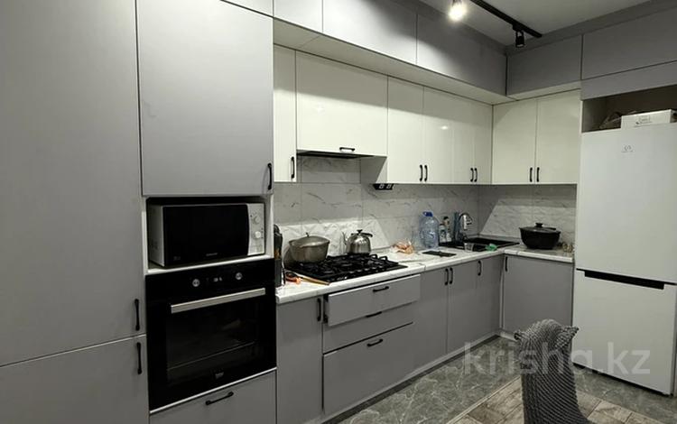 3-комнатная квартира · 100 м² · 2/5 этаж, мкр. Алтын орда 13 е за 36.5 млн ₸ в Актобе — фото 2