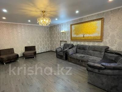 Отдельный дом • 6 комнат • 504 м² • 100 сот., Луговая за 108 млн 〒 в Бишкуле