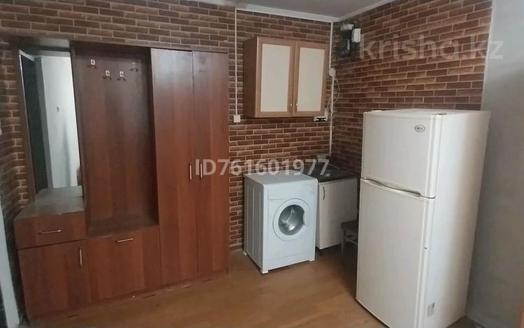 1-комнатная квартира · 17 м² · 2/5 этаж, Ислам Каримова 198 — Абая за 140 000 〒 в Алматы — фото 2