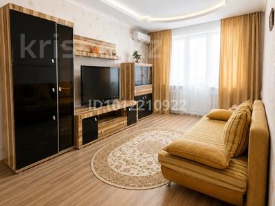 3-комнатная квартира · 60 м² · 2/5 этаж, мкр Центральный, Азаттык 62 за 20 млн ₸ в Атырау