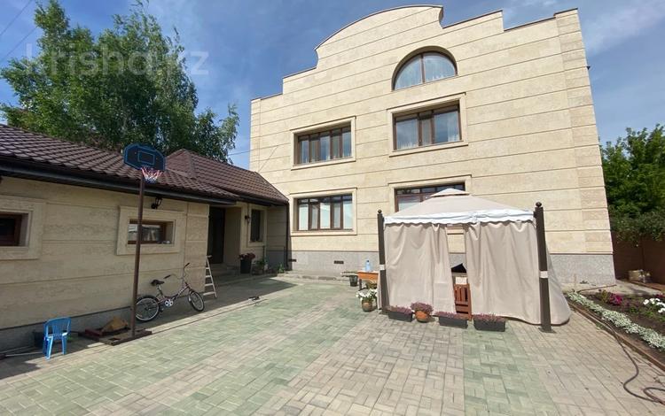 Отдельный дом • 7 комнат • 500 м² • 6 сот., Жерек 11 за 190 млн 〒 в Астане, Алматы р-н — фото 2