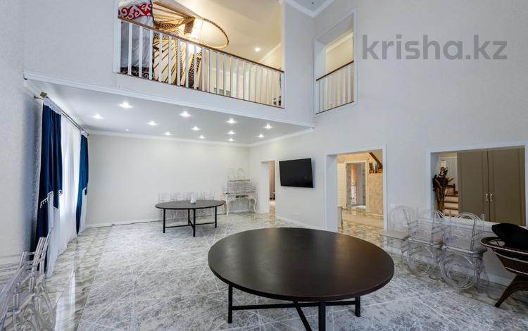 Отдельный дом · 4 комнаты · 345.1 м² · 10 сот., мкр Уркер, Е-806 за 149 млн ₸ в Астане, Нура р-н — фото 234