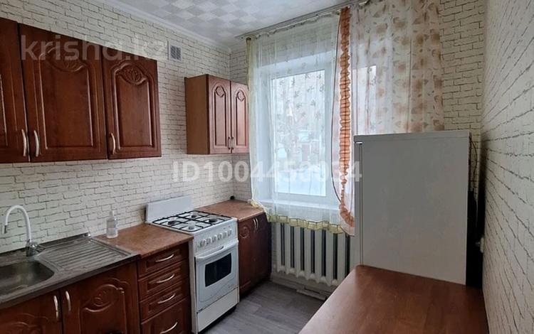 2-бөлмелі пәтер · 43.4 м² · 1/5 қабат, Казахстанская 128, бағасы: 7 млн ₸ в Шахтинске — фото 2