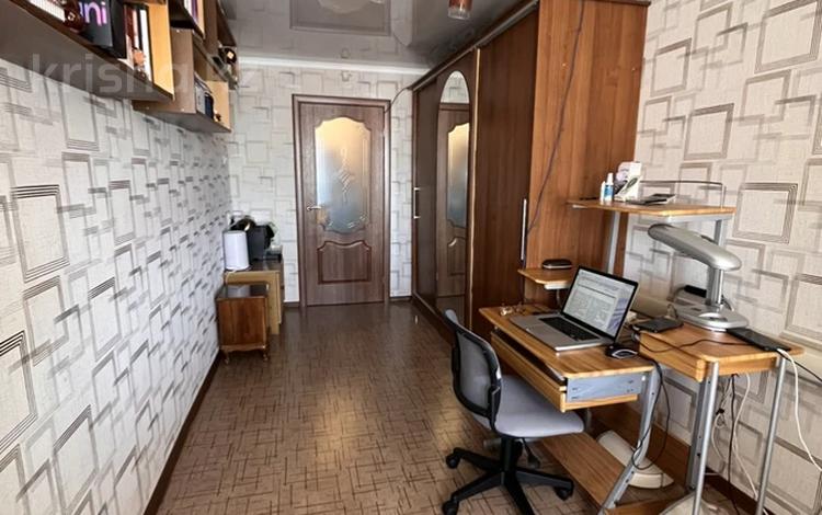 4-комнатная квартира · 77.2 м² · 4/10 этаж, Магжана Жумабаева 8 за 29.6 млн ₸ в Павлодаре — фото 2