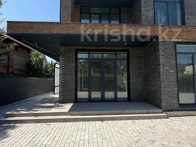 Отдельный дом · 5 комнат · 480 м² · 20 сот., мкр Горный Гигант 13 за 555 млн ₸ в Алматы, Медеуский р-н
