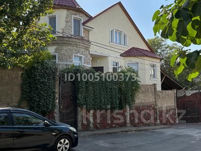 Отдельный дом · 12 комнат · 300 м² · 8 сот., Кунаева 54/5 за 1.2 млн ₸ в Шымкенте, Туран р-н