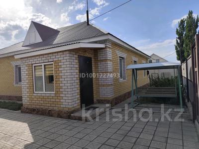 Продажа домов и дачи в Абай обл.: Отдельный дом · 3 комнаты · 108 м² · 10 сот., Жана-курылыс — Ауэзова-Сорокина за 65 млн 〒 Отдельный дом · 3 комнаты · 108 м² · 10 сот., Жана-курылыс — Ауэзова-Сорокина за 65 млн 〒 в Семее