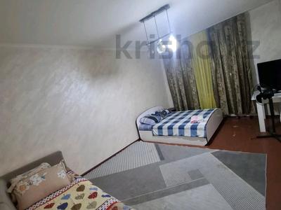 1-бөлмелі пәтер · 36 м² · 2/5 қабат, Север ш/а, бағасы: 10 000 ₸ в Шымкенте, Аль-Фарабийский р-н