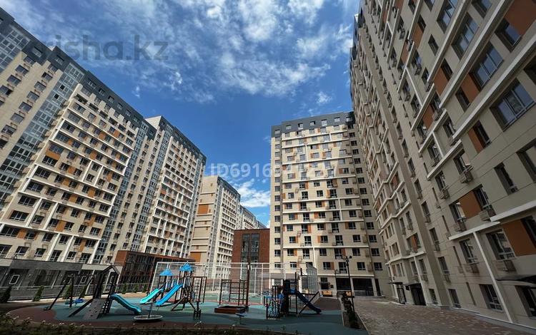 3-комнатная квартира, 82 м², 6 этаж, Жандосова 94А за 52.5 млн 〒 в Алматы, Бостандыкский р-н — фото 2