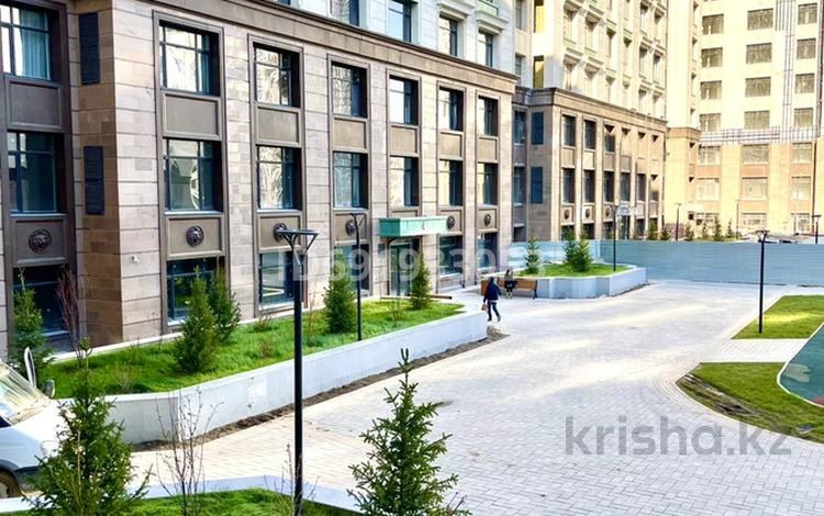 4-комнатная квартира, 160 м², 3/8 этаж, Калдаякова 8 — Тауелсыздык