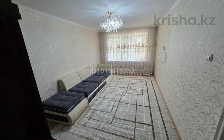 2-комнатная квартира · 45 м² · 1/5 этаж, Аманжолова 13 за 170 000 ₸ в Жезказгане — фото 2
