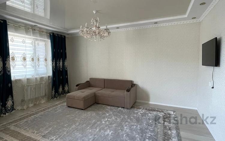 2-бөлмелі пәтер · 61 м² · 3/6 қабат, 32В ш/а. 2, бағасы: 18 млн ₸ в Актау, 32В мкр — фото 2