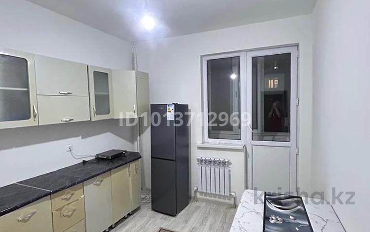 2-комнатная квартира · 48 м² · 4/6 этаж, мкр Самгау 46/6, 46/7, 46/8, 46/10, 46/11, 46/12, 46/13 за 210 000 ₸ в Алматы, Алатауский р-н — фото 2
