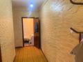 1-комнатная квартира, 42 м², 1/5 этаж помесячно, 13 мкр за 85 000 〒 в Таразе — фото 3