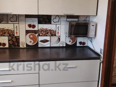 2-комнатная квартира · 54 м² · 2/5 этаж, Брусиловского 34 — Нурсултана Назарбаева за 180 000 〒 в Петропавловске