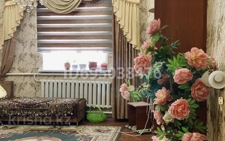 Жеке үй · 5 бөлме · 180 м² · 10 жүзд., улица Маусым 10 — Вдоль трассы Жибек-Жолы, на спуске не доезжая автозаправки Аргос, бағасы: 55 млн ₸ в Шымкенте, Енбекшинский р-н — фото 2