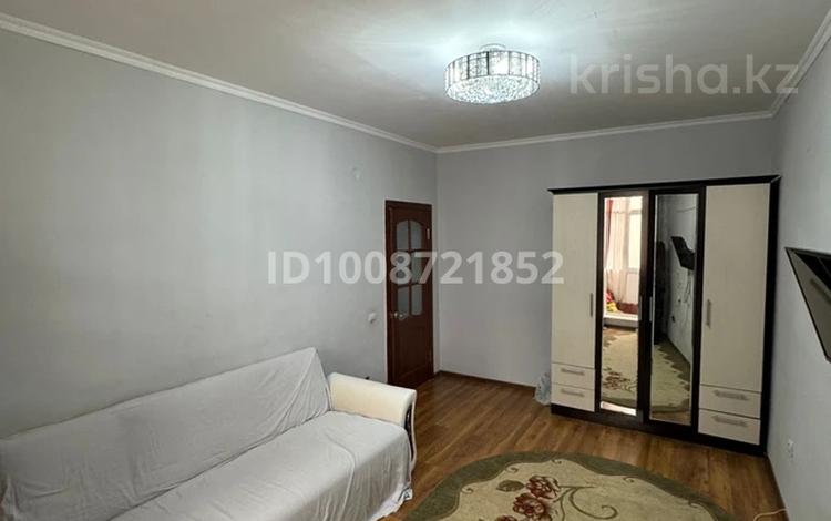 1-бөлмелі пәтер · 37.5 м² · 2/3 қабат, мкр Нурсая 7, бағасы: 15.9 млн ₸ в Атырау — фото 2