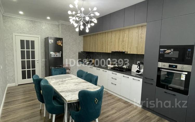 3-комнатная квартира · 102 м² · 7/9 этаж, Абулхайыр хана 74-1 за 58 млн ₸ в Атырау — фото 3