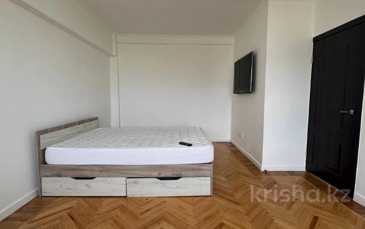 1-комнатная квартира · 45 м² · 9/9 этаж, Сабита Муканова за 40 млн ₸ в Алматы, Алмалинский р-н — фото 2