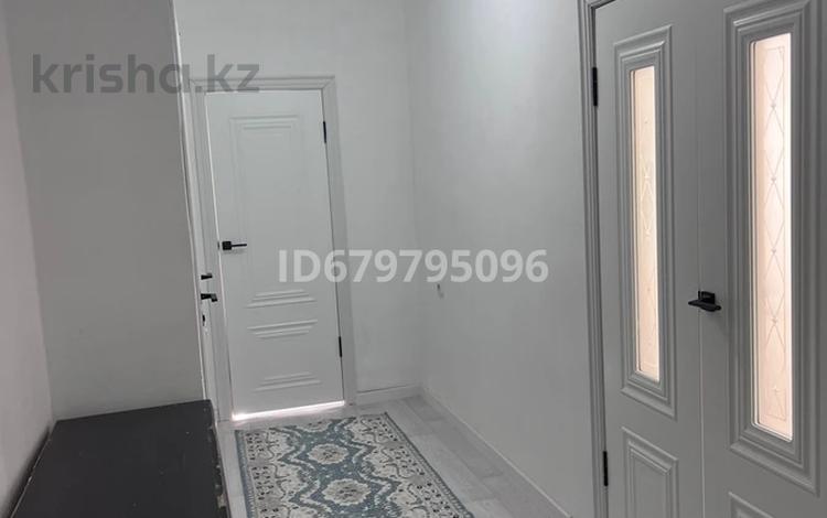 2-комнатная квартира · 58 м² · 4/5 этаж, Арай-3 мкр за 150 000 〒 в  — фото 14