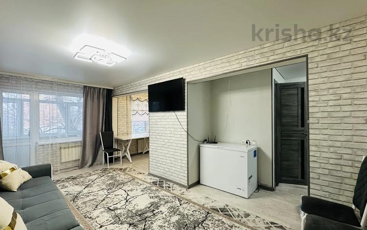 4-бөлмелі пәтер · 70 м² · 2 қабат, Карла 14, бағасы: 14.5 млн ₸ в Шахтинске — фото 2