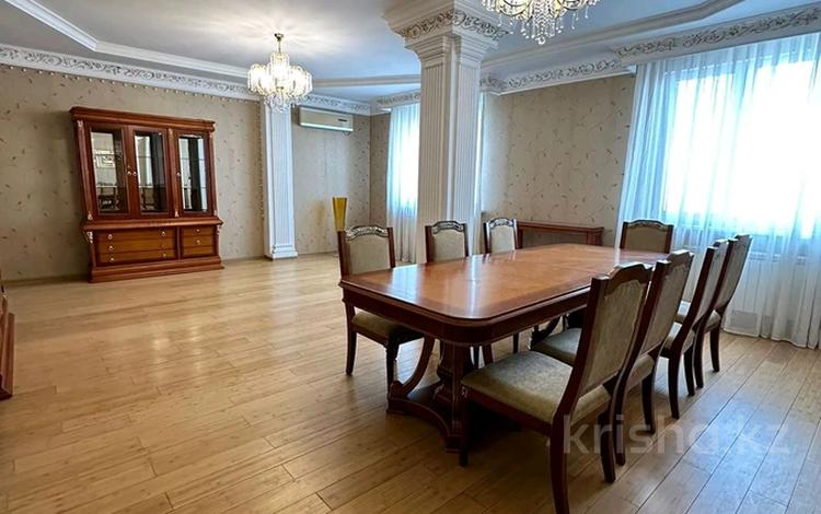 4-комнатная квартира, 181 м², 6/10 этаж, Мамбетова 10