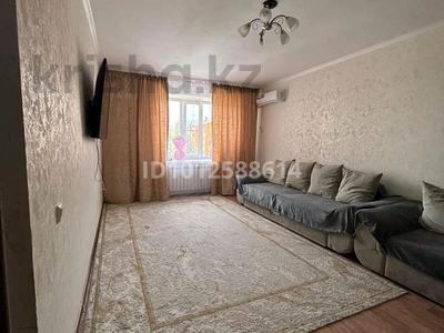 3-бөлмелі пәтер · 83 м² · 3/9 қабат, жилой массив Есет Батыр, 2мкр 4в — напротив гипермаркета Анвар, бағасы: 30 млн ₸ в Актобе