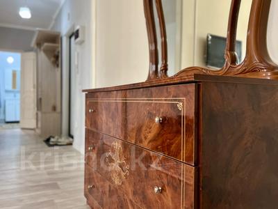 2-комнатная квартира · 60 м² · 4/12 этаж, Сатпаева — ЗВОНИТЕ СЕМЁНУ за 280 000 〒 в Алматы, Бостандыкский р-н