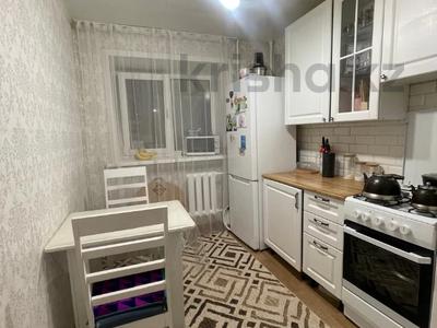 Продажа квартир в Акмолинской обл.: 3-комнатная квартира · 62.6 м² · 2/5 этаж, Ауэзова 238а за 19.5 млн 〒 3-комнатная квартира · 62.6 м² · 2/5 этаж, Ауэзова 238а за 19.5 млн 〒 в Кокшетау