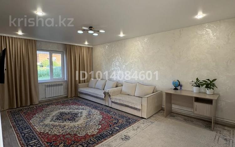 Отдельный дом · 3 комнаты · 82 м² · 10 сот., Үркер за 35 млн ₸ в Усть-Каменогорске — фото 2