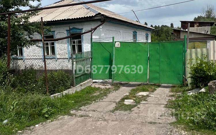 Отдельный дом • 3 комнаты • 100 м² • 10 сот., Бабажанова 139 за 15 млн 〒 в Узынагаш — фото 2