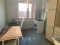 3-бөлмелі пәтер · 59.8 м² · 7/10 қабат, 4 микрорайон 11 — Супермаркет Казахстан, бағасы: 12 млн ₸ в Риддере — фото 2