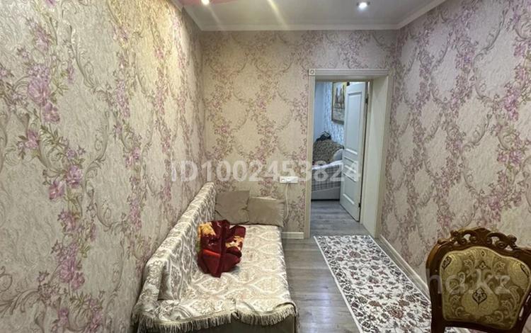 Отдельный дом · 5 комнат · 200 м² · 10 сот., Бауыржан момышулы 15 за 58 млн 〒 в  — фото 2