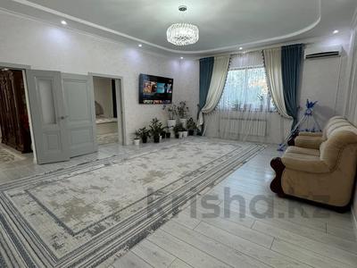 Отдельный дом • 5 комнат • 250 м² • 10 сот., Нурекеев 30 за 42 млн 〒 в 