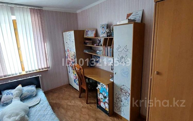 4-бөлмелі пәтер · 72 м² · 3/5 қабат, мкр 8, Рыскулова 265, бағасы: 21.1 млн ₸ в Актобе — фото 2