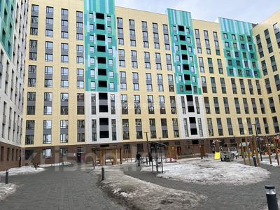 1-комнатная квартира, 43 м², 1/12 этаж, Чингиз Айтматов 77/6 за 16.3 млн 〒 в Астане, Сарыарка р-н