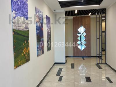 2-бөлмелі пәтер · 72 м², Абулхаир Хан 63 63, бағасы: 350 000 ₸ в Атырау