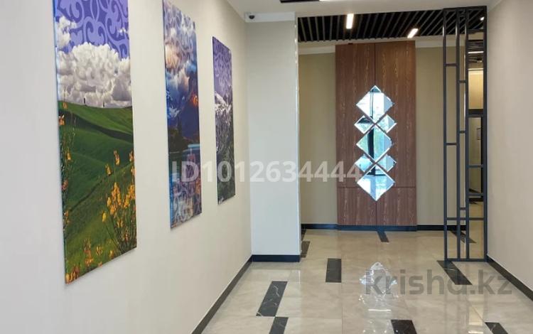 2-бөлмелі пәтер · 72 м², Абулхаир Хан 63 63, бағасы: 350 000 ₸ в Атырау — фото 2