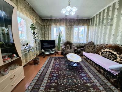 Отдельный дом · 4 комнаты · 64 м² · 5.5 сот., Юных Космонавтов — Район Адмирала и Пятачка за 12.5 млн ₸ в Темиртау