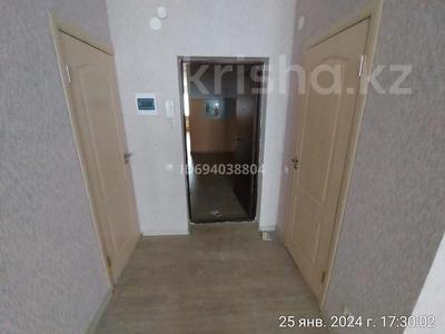 1-комнатная квартира, 32.7 м², 1/9 этаж, мкр Нурсат за 14 млн 〒 в Шымкенте, Каратауский р-н