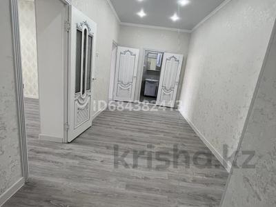 2-комнатная квартира, 85 м², 1/8 этаж, 24-й мкр 18 — Жалгас за 23 млн 〒 в Актау, 24-й мкр