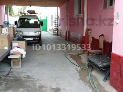 Отдельный дом · 4 комнаты · 200 м², Сарыбаев 14 — Хлопзаводта за 150 000 ₸ в Туркестане