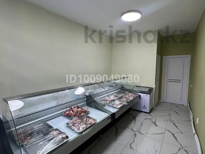 Готовый бизнес(мясной магазин) · 40 м², бағасы: 3.7 млн 〒 в Актобе, мкр. Алтын орда
